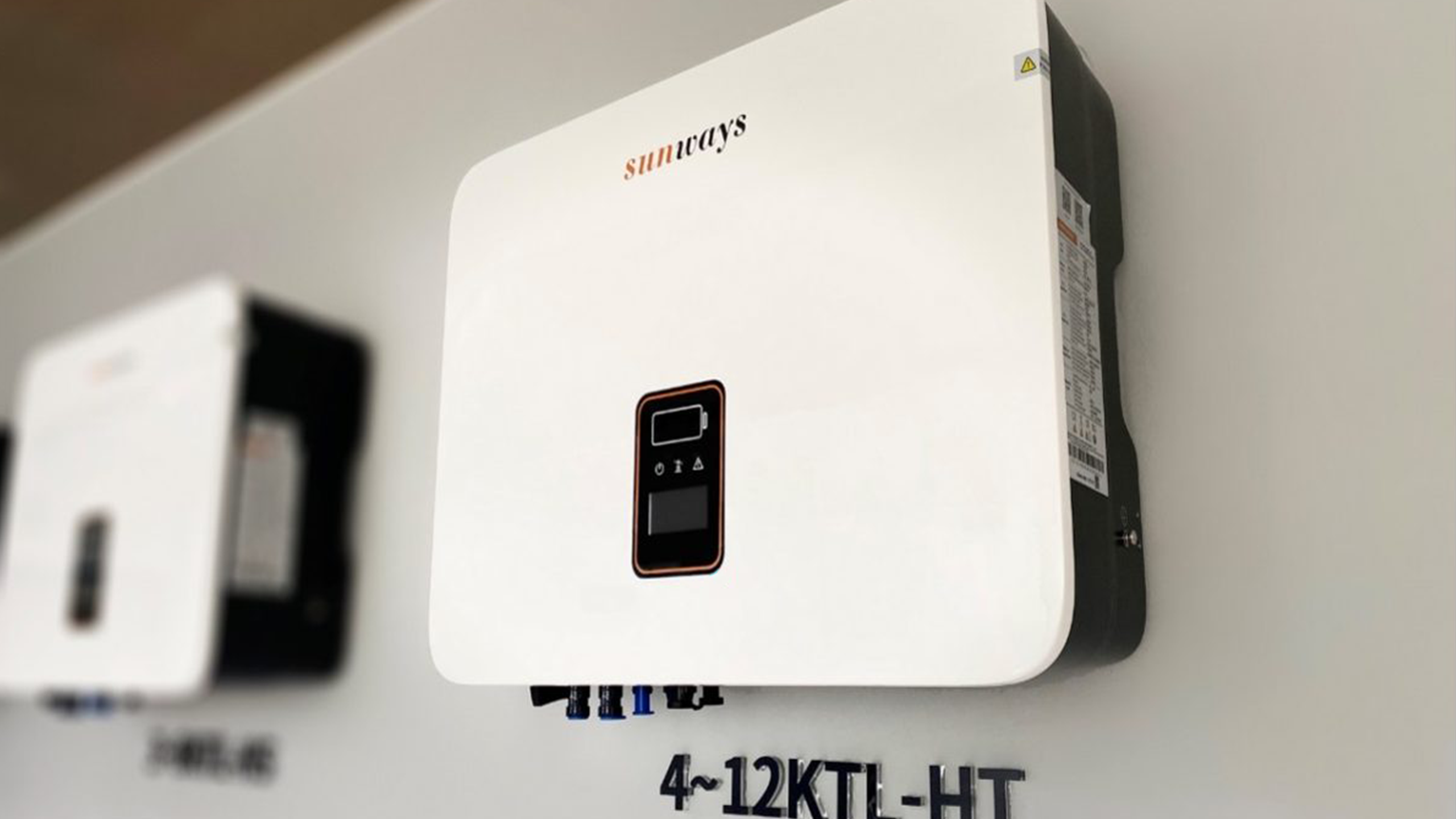 suntech manufacturing panels